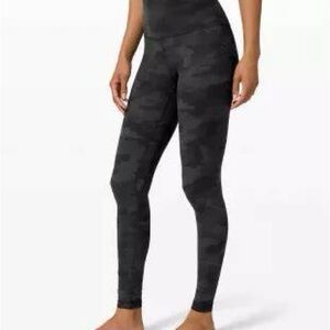 Lululemon Camo Leggings Super High-Rise Stretchy